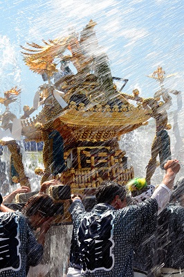 フォトコンテスト：水だ祭りだ！