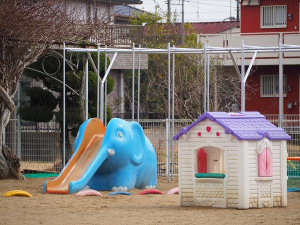 八日市場幼稚園‐遊具