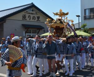 祭りの主役